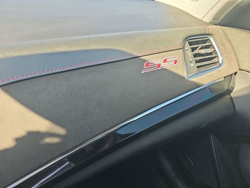 Used 2017 Chevrolet SS RWD image 35