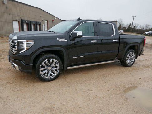 New 2026 GMC Sierra 1500 Denali AWD/4WD image 8