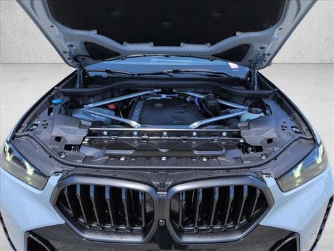 New 2027 BMW X6 xDrive40i AWD/4WD image 16