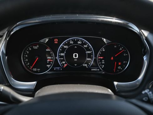 Used 2023 Chevrolet Traverse Premier w/ Redline Edition FWD image 28
