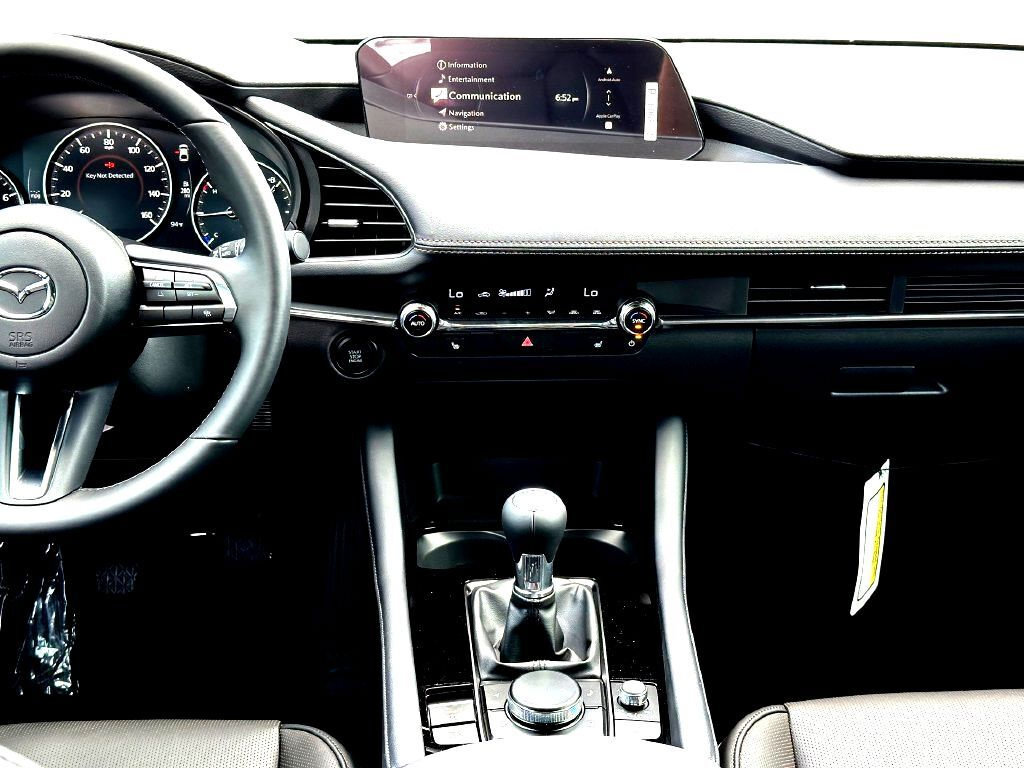 New 2026 MAZDA MAZDA3 2.5 S Hatchback w/ Premium Pkg FWD image 27