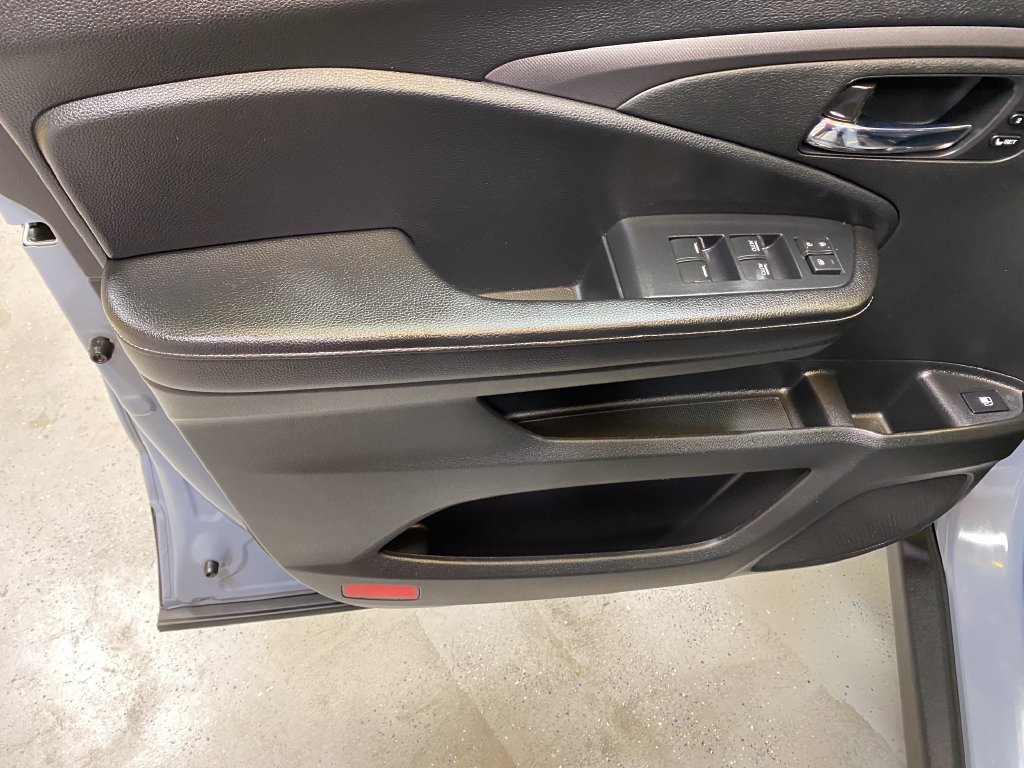 Used 2025 Honda Ridgeline RTL image 18