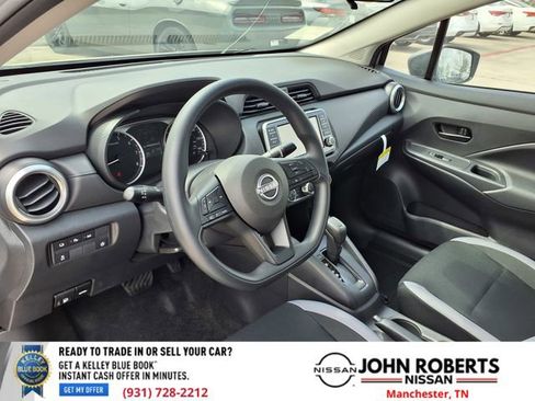 Used 2025 Nissan Versa S w/ Trunk Package image 5
