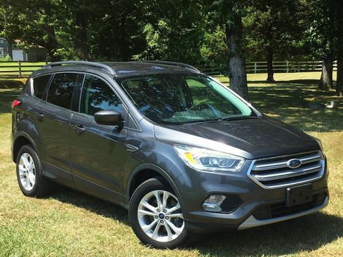 Used 2018 Ford Escape SEL AWD/4WD image 7