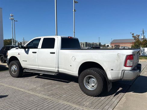 Used 2021 RAM 3500 Tradesman w/ Chrome Appearance Group image 4
