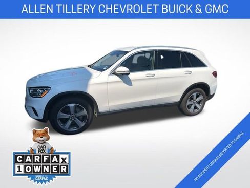 Used 2022 Mercedes-Benz GLC 300 image 2