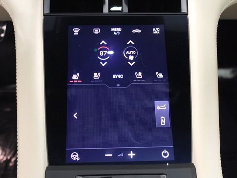 Certified 2025 Porsche Taycan image 52