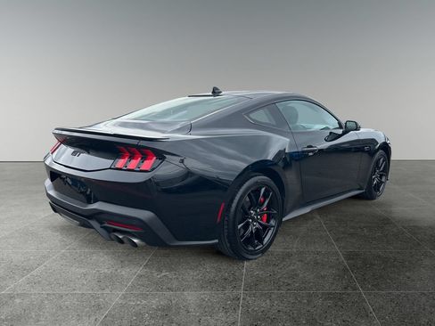 Used 2025 Ford Mustang GT Premium RWD image 10