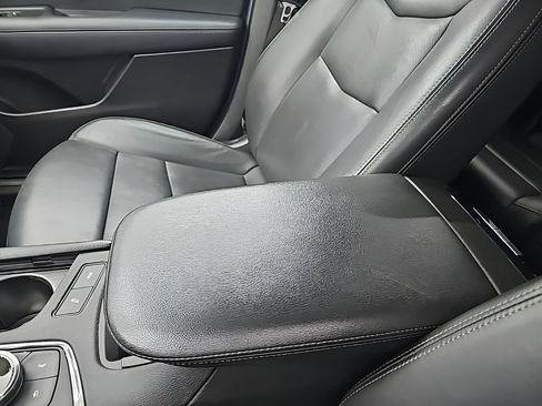 Used 2023 Cadillac XT5 Premium Luxury AWD/4WD image 24