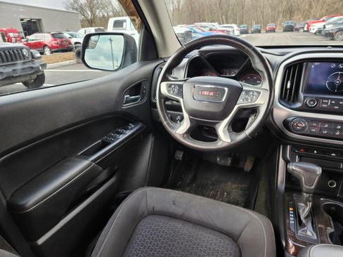 Used 2015 GMC Canyon SLE w/ SLE Convenience Package image 25