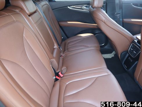 Used 2022 Lincoln Nautilus Reserve w/ Equipment Group 201A AWD/4WD image 12