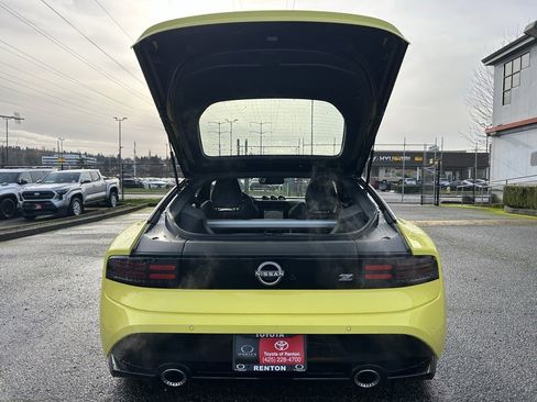 Used 2023 Nissan Z Performance w/ Floor Mat Package (L93) image 18