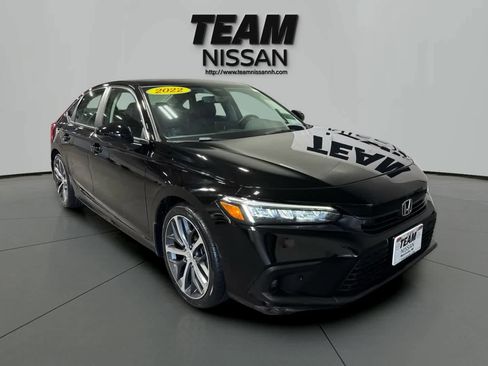 Used 2022 Honda Civic Touring image 1