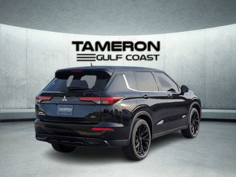 Used 2024 Mitsubishi Outlander SE Black Edition FWD image 7