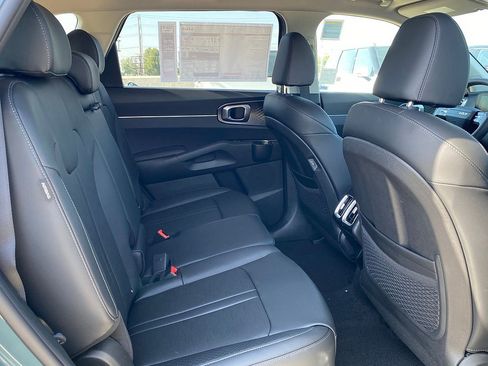 New 2026 Kia Sorento EX FWD image 25