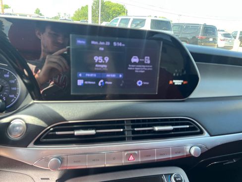 Used 2022 Hyundai Palisade SEL w/ Convenience Package image 15