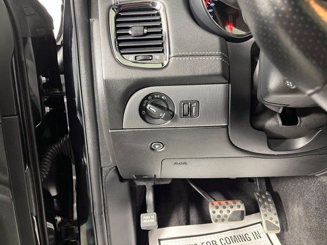 Used 2018 Dodge Durango SRT w/ SRT Interior Appearance Group AWD/4WD image 15