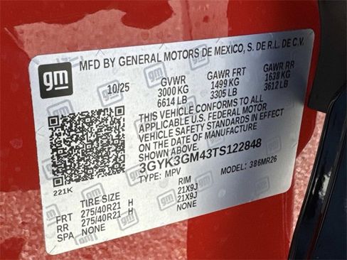 New 2026 Cadillac Optiq Sport 2 image 28