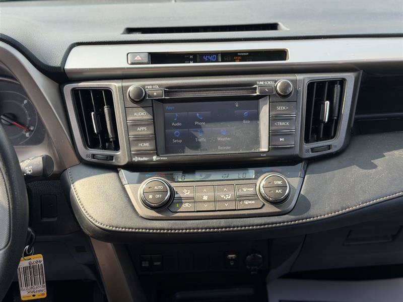 Used 2015 Toyota RAV4 XLE FWD image 29