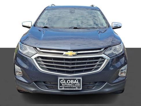 Used 2018 Chevrolet Equinox Premier AWD/4WD image 2