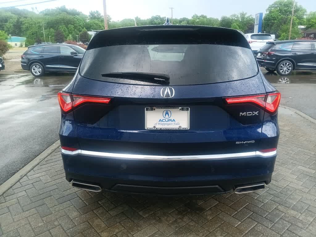 Used 2024 Acura MDX w/ Technology Package AWD/4WD image 5