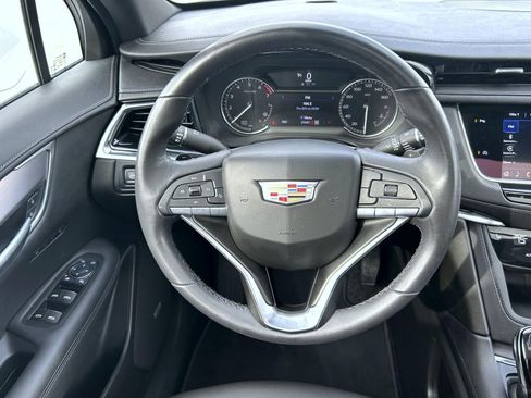 Certified 2023 Cadillac XT6 Luxury image 15