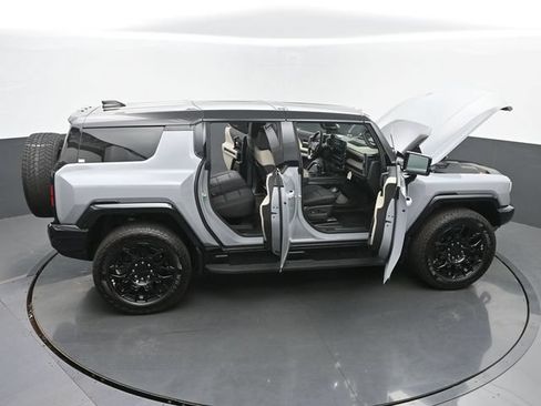 Used 2026 GMC Hummer EV SUV AWD/4WD image 65