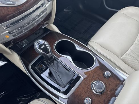 Certified 2019 INFINITI QX60 Luxe w/ Sensory Package image 18