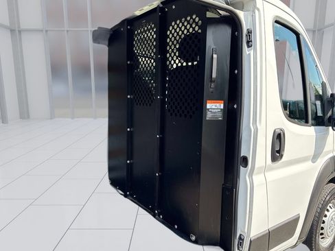 Used 2025 RAM ProMaster 2500 w/ U-Haul Equipment Group FWD image 23