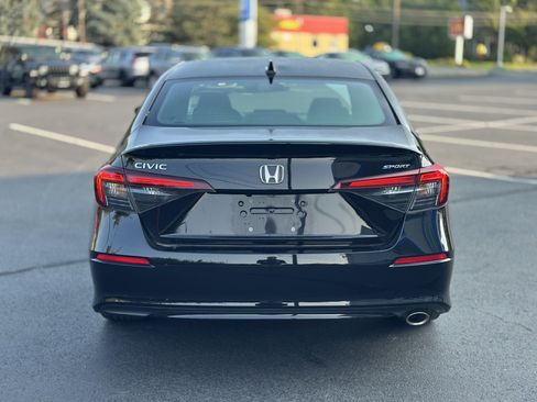 Used 2025 Honda Civic Sport image 6