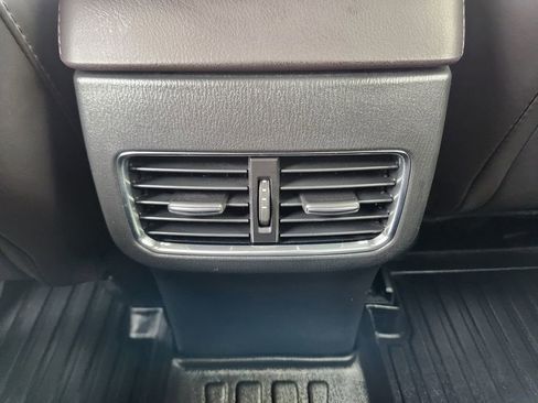 Used 2024 MAZDA CX-5 Signature image 11