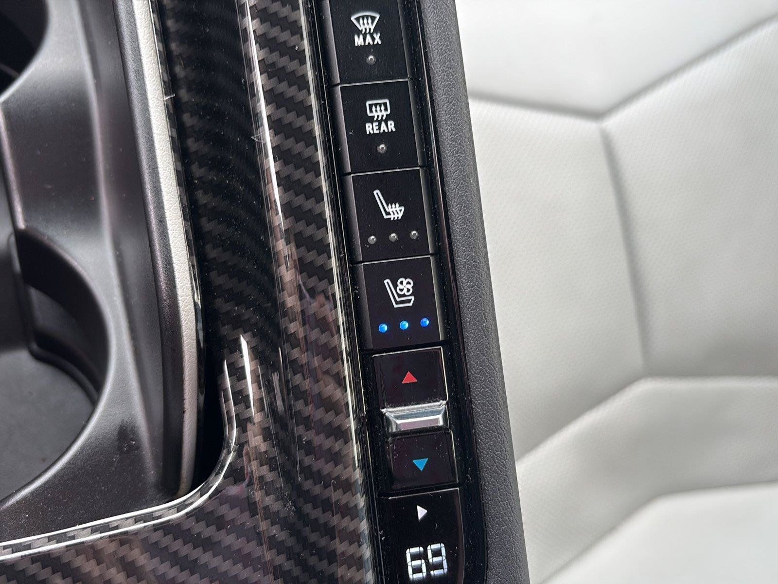 Certified 2023 Chevrolet Corvette Stingray Preferred Cpe RWD image 45