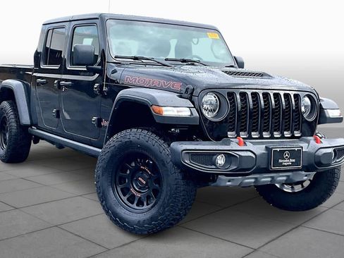 Used 2022 Jeep Gladiator Mojave w/ Auxiliary Switch Group image 3