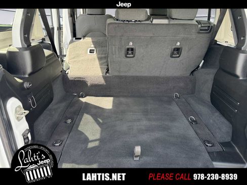 Used 2024 Jeep Wrangler Sport S w/ Convenience Group image 17