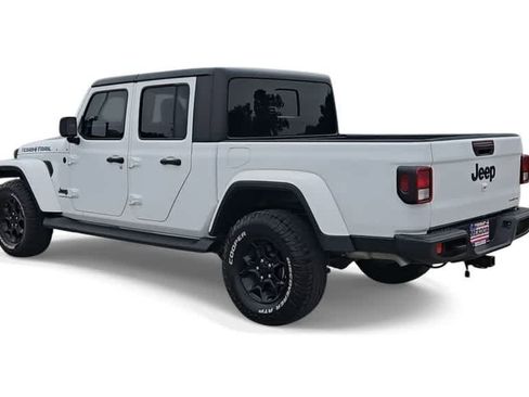 Used 2023 Jeep Gladiator Sport AWD/4WD image 6