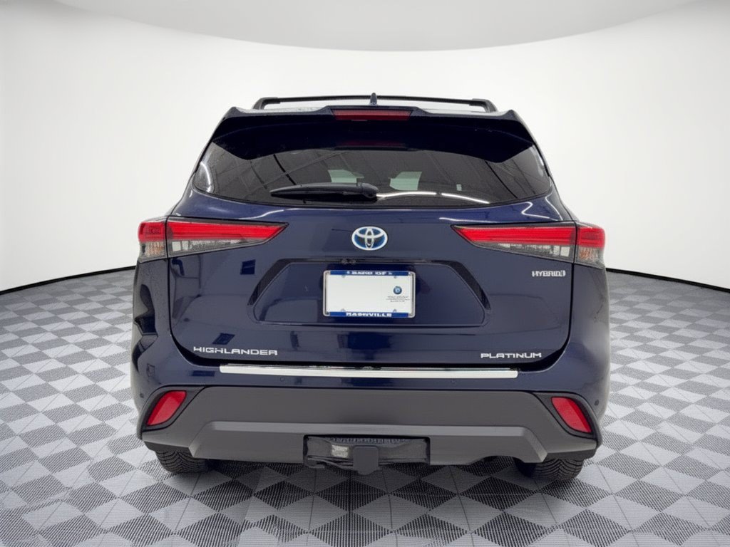 Used 2022 Toyota Highlander Platinum AWD/4WD image 11