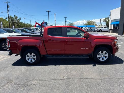 Used 2016 GMC Canyon SLE RWD image 3