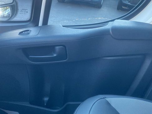 New 2025 RAM ProMaster 1500 w/ Premium Convenience Group image 17