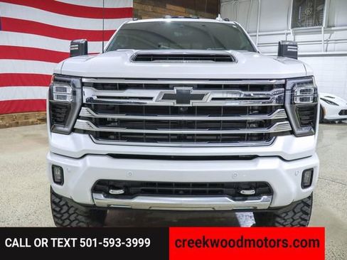 Used 2024 Chevrolet Silverado 2500 High Country w/ High Country Premium Package image 22