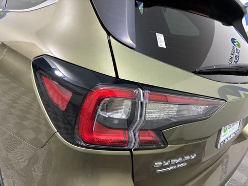 Used 2021 Subaru Outback Limited image 23