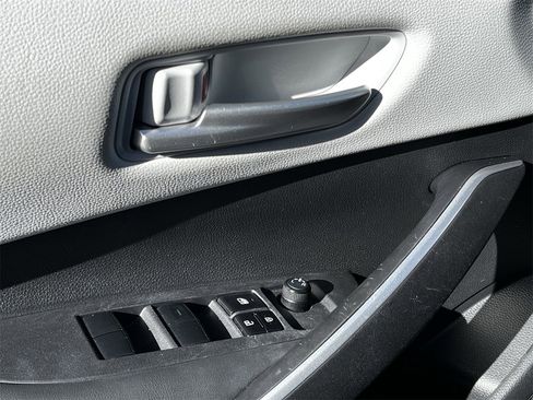 Used 2024 Toyota Corolla SE image 21