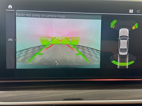 Used 2022 BMW 530i w/ Premium Package image 23