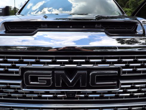 Used 2023 GMC Sierra 3500 Denali w/ Denali Ultimate Package AWD/4WD image 53
