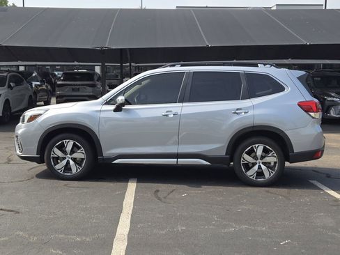 Used 2019 Subaru Forester Touring w/ Popular Package #3 AWD/4WD image 4