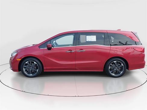 Used 2023 Honda Odyssey Elite image 8