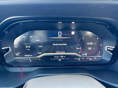 Used 2022 GMC Yukon Denali image 42