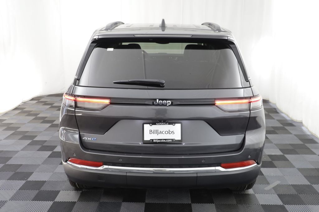 Used 2023 Jeep Grand Cherokee 4WD 4xe image 19