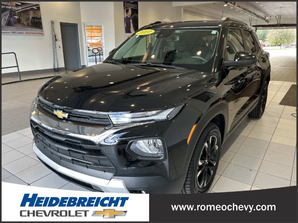 Used 2021 Chevrolet TrailBlazer LT w/ Sun and Liftgate Package FWD image 6