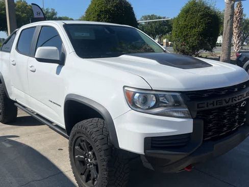 Used 2021 Chevrolet Colorado ZR2 w/ ZR2 Dusk Special Edition image 2