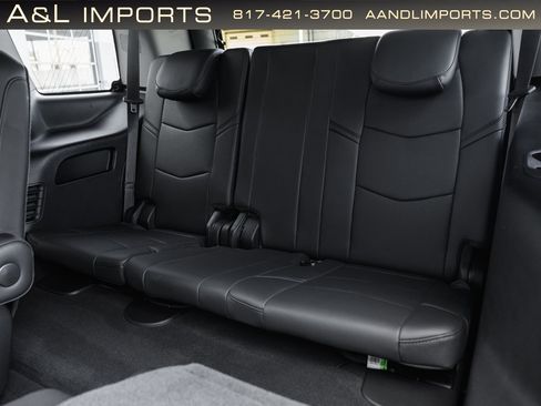 Used 2019 Cadillac Escalade Luxury image 56